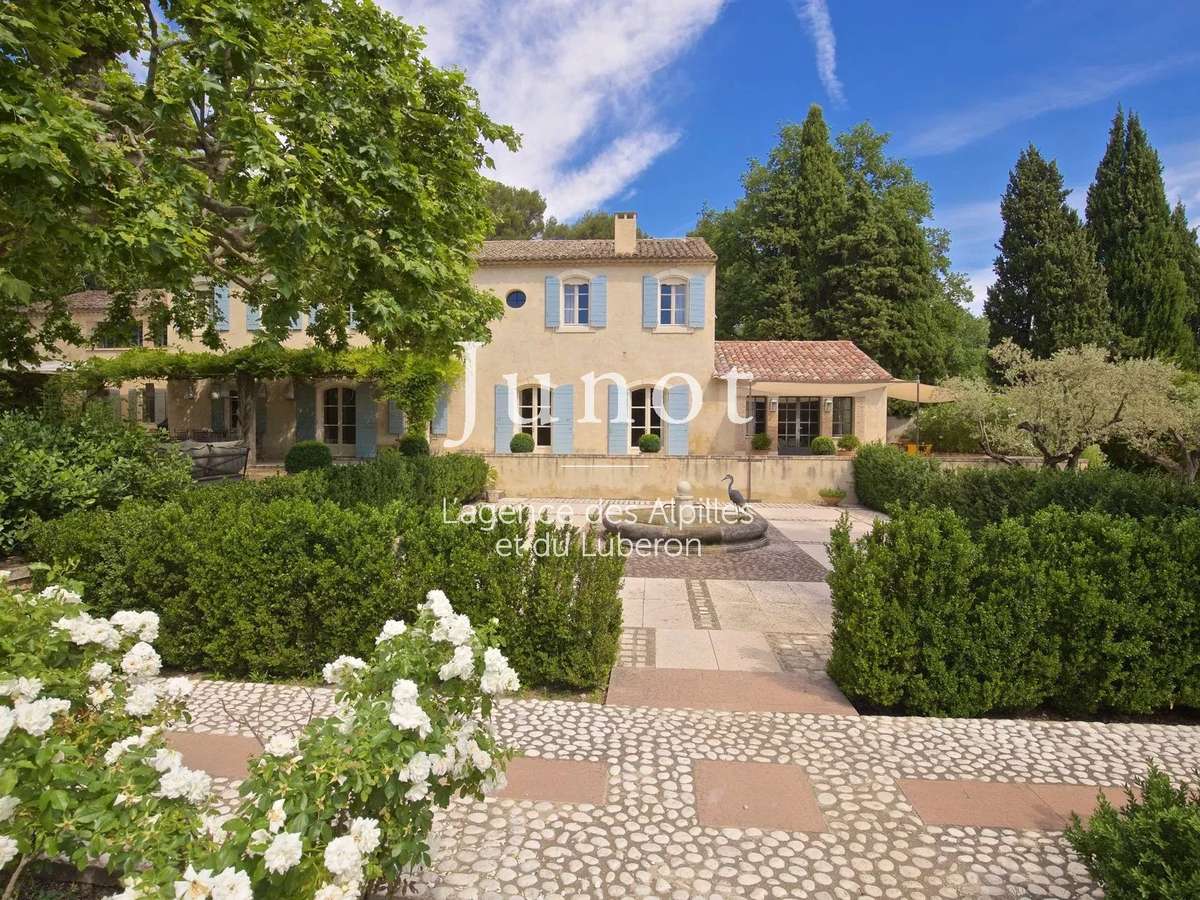 House Saint-Rémy-de-Provence