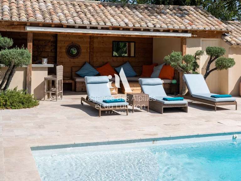 House Saint-Rémy-de-Provence - 7 bedrooms - 300m²