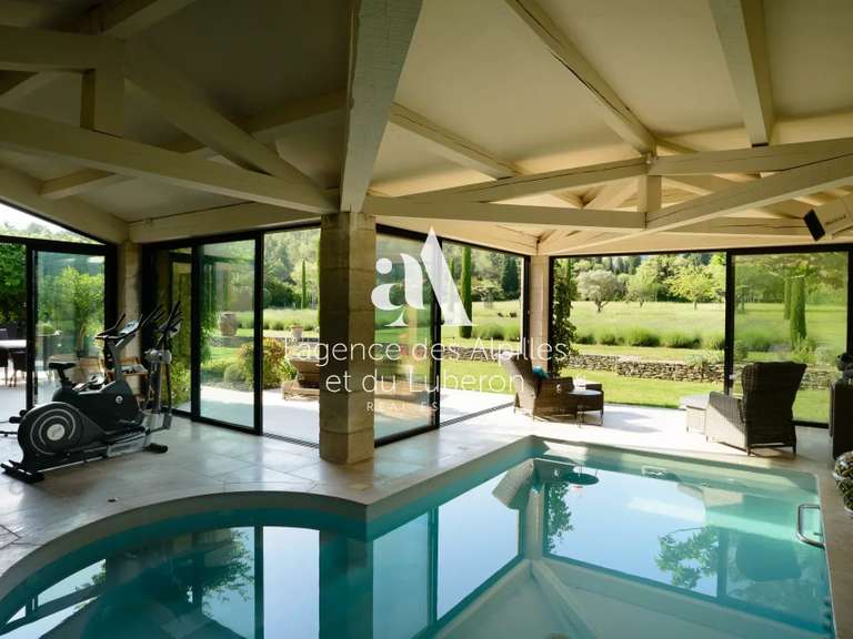 House Saint-Rémy-de-Provence - 7 bedrooms - 300m²