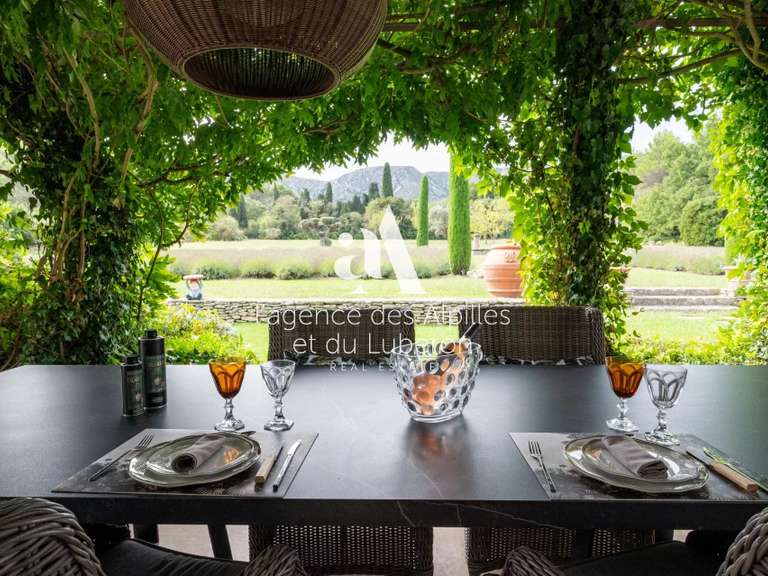 House Saint-Rémy-de-Provence - 7 bedrooms - 300m²