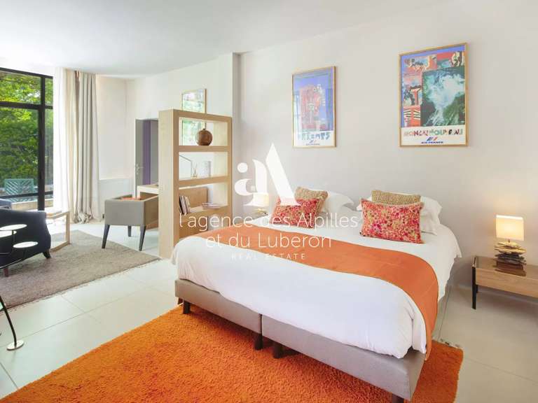 House Saint-Rémy-de-Provence - 8 bedrooms - 5000m²