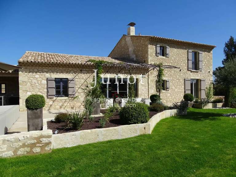 Maison Saint-Rémy-de-Provence - 5 chambres - 300m²