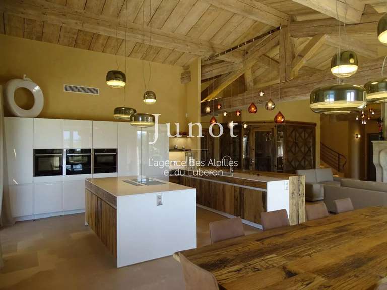 Maison Saint-Rémy-de-Provence - 5 chambres - 300m²