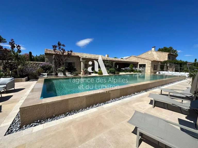 House Saint-Rémy-de-Provence - 5 bedrooms - 300m²