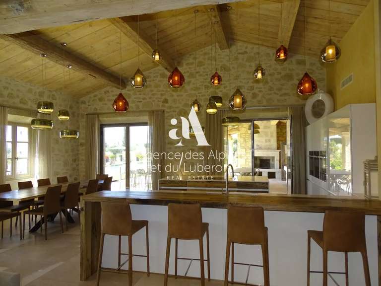 House Saint-Rémy-de-Provence - 5 bedrooms - 300m²