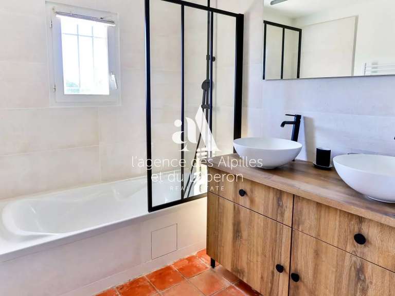 House Saint-Rémy-de-Provence - 5 bedrooms - 290m²