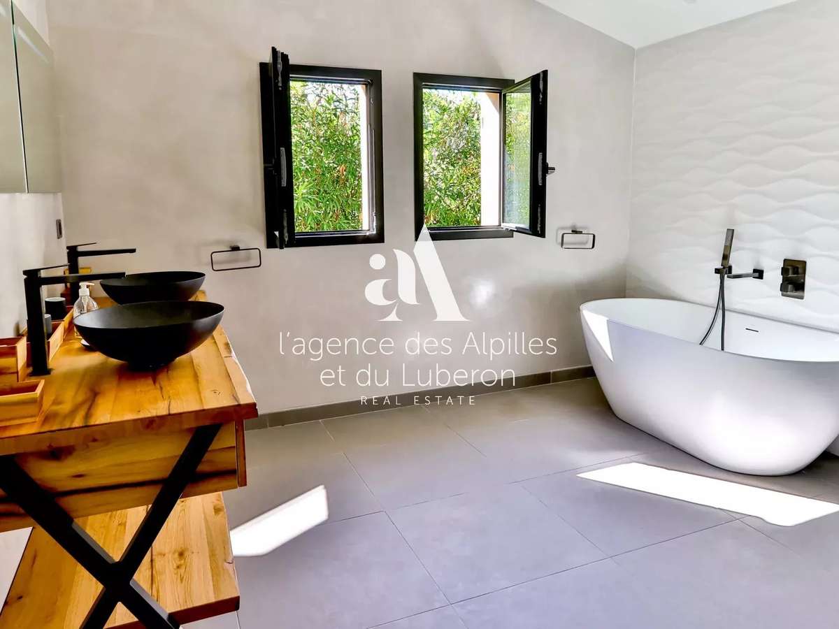 Maison Saint-Rémy-de-Provence