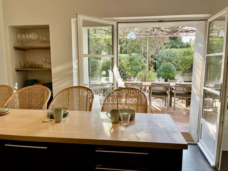 House Saint-Rémy-de-Provence - 7 bedrooms - 390m²