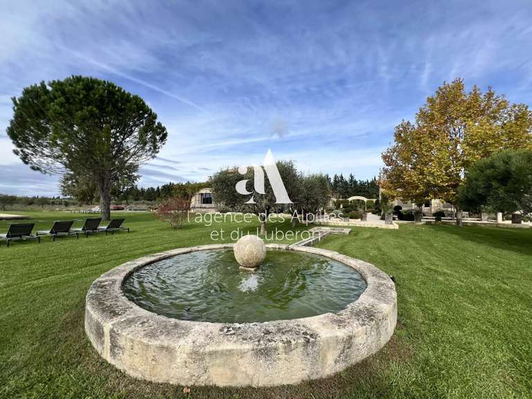 House Saint-Rémy-de-Provence - 5 bedrooms - 280m²