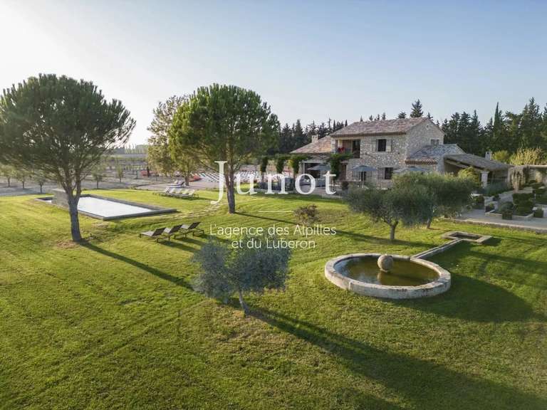 Maison Saint-Rémy-de-Provence - 5 chambres - 280m²