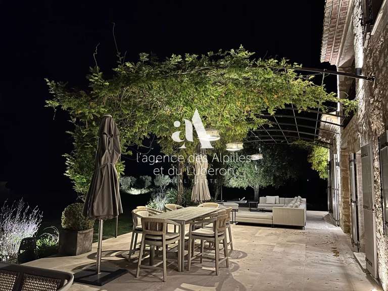 House Saint-Rémy-de-Provence - 5 bedrooms - 280m²