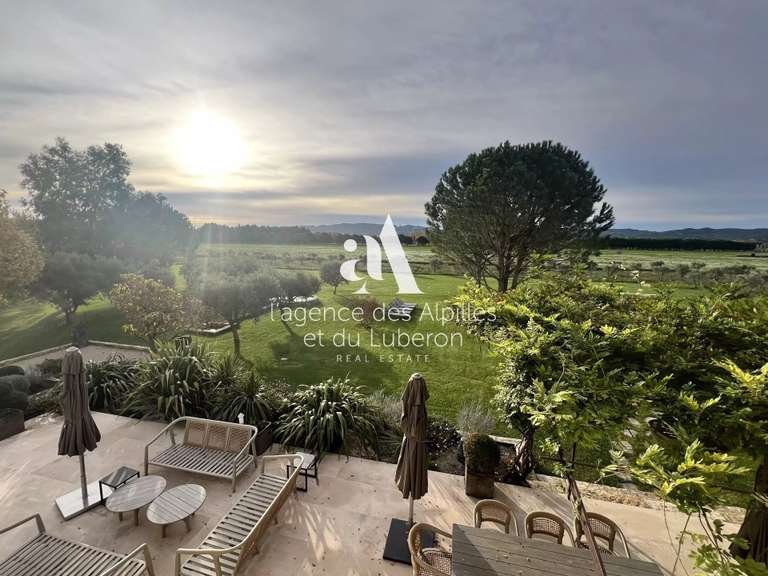 House Saint-Rémy-de-Provence - 5 bedrooms - 280m²