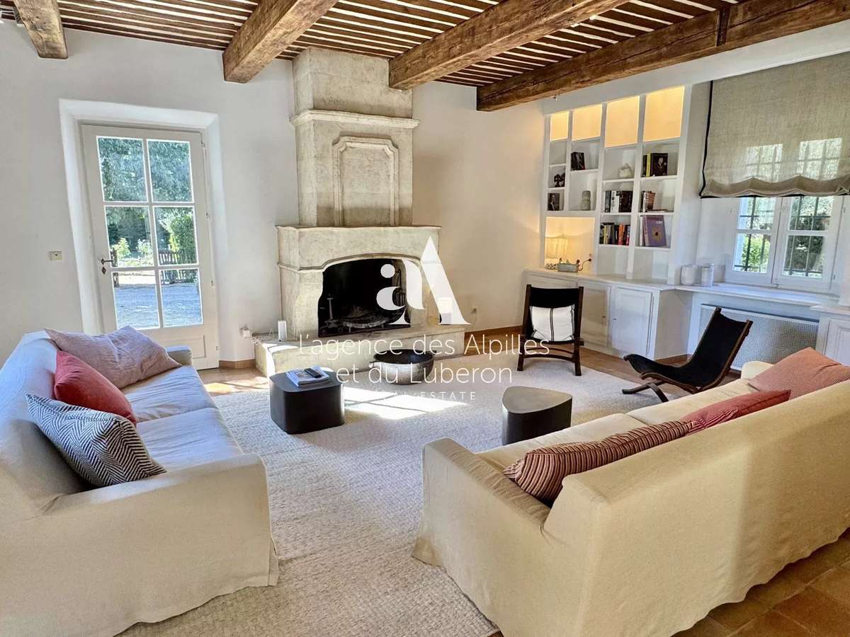 Maison Saint-Rémy-de-Provence