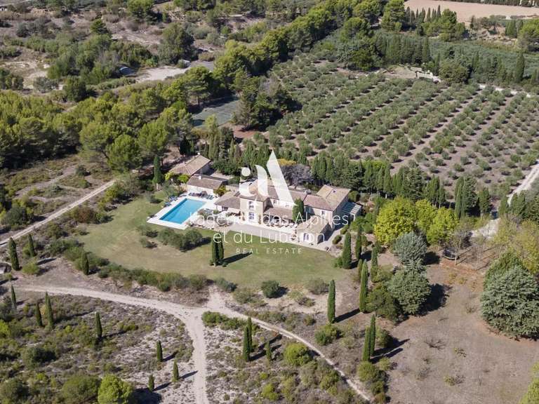 House Saint-Rémy-de-Provence - 8 bedrooms - 500m²