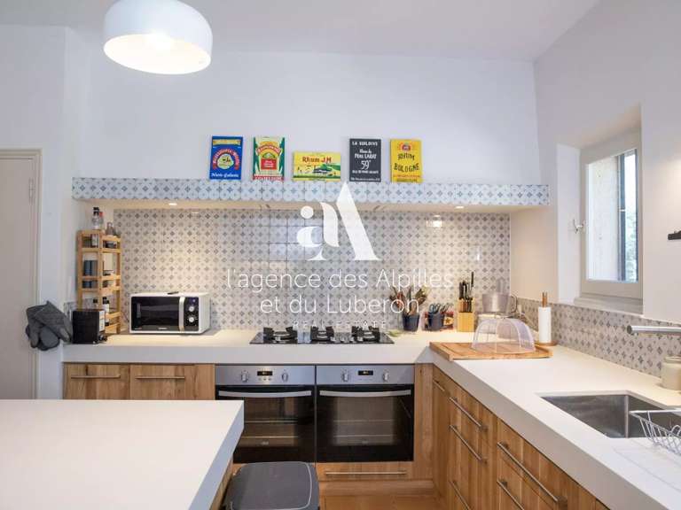 House Saint-Rémy-de-Provence - 8 bedrooms - 500m²