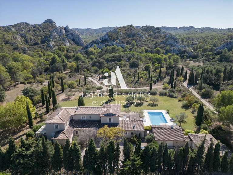 House Saint-Rémy-de-Provence - 8 bedrooms - 500m²
