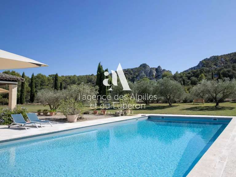 House Saint-Rémy-de-Provence - 8 bedrooms - 500m²