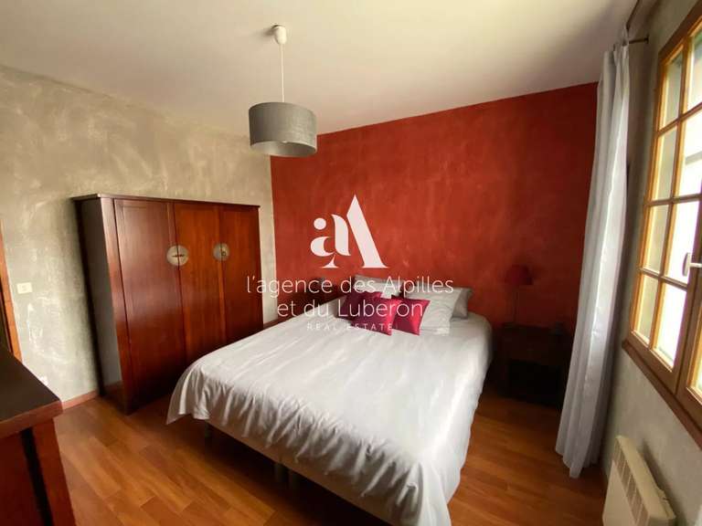 House Saint-Rémy-de-Provence - 3 bedrooms - 210m²