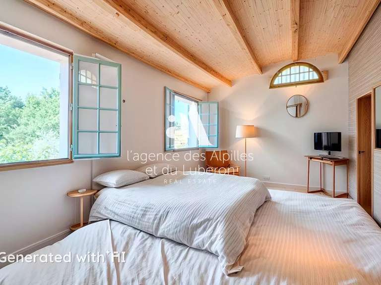 House Saint-Rémy-de-Provence - 3 bedrooms - 210m²