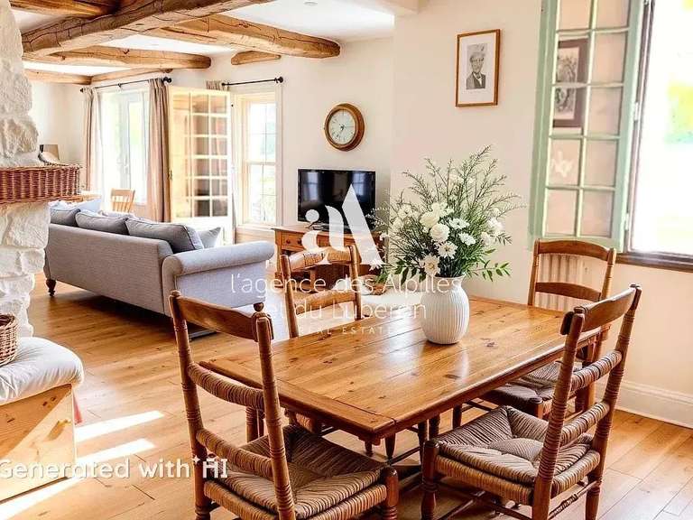 Maison Saint-Rémy-de-Provence - 3 chambres - 210m²