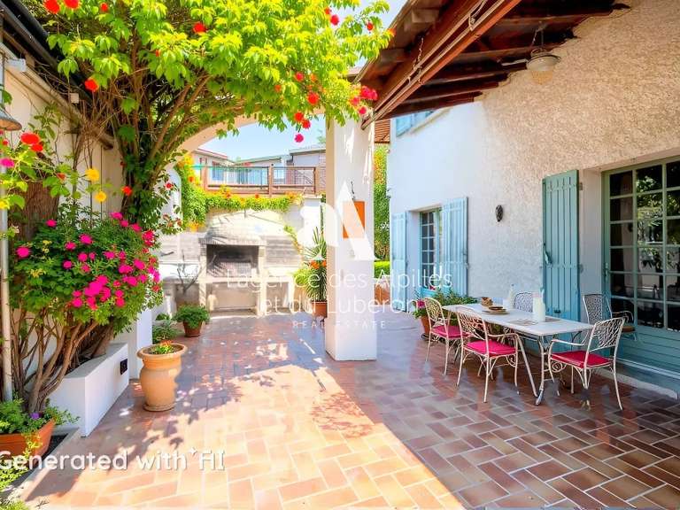 House Saint-Rémy-de-Provence - 3 bedrooms - 210m²