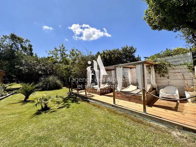 House Saint-Rémy-de-Provence - 4 bedrooms - 339m²