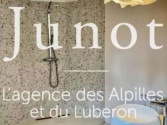 House Saint-Rémy-de-Provence - 2 bedrooms - 120m²