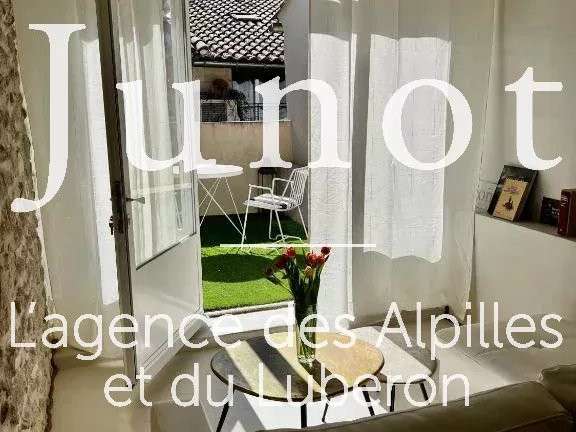 House Saint-Rémy-de-Provence - 2 bedrooms - 120m²