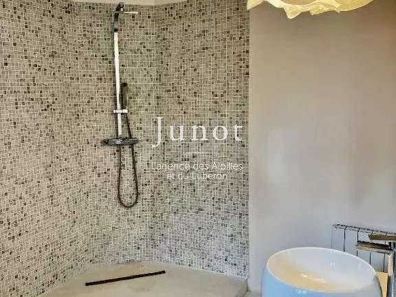 Maison Saint-Rémy-de-Provence - 2 chambres - 120m²
