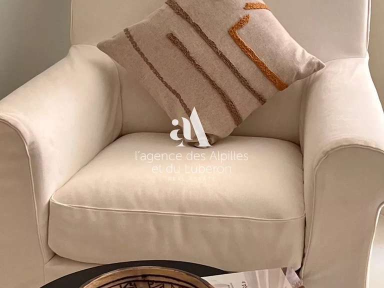 House Saint-Rémy-de-Provence - 2 bedrooms - 115m²