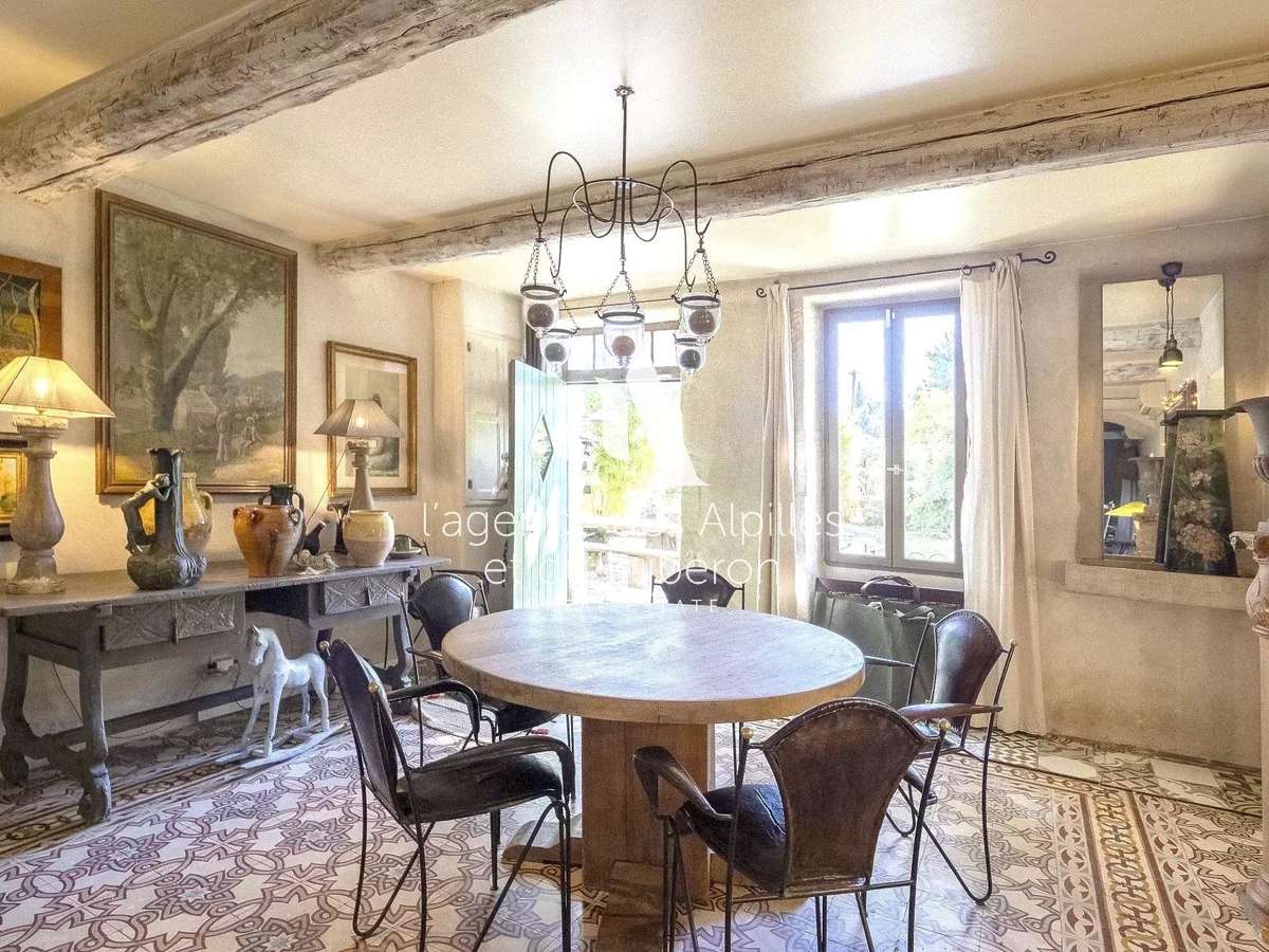 Maison Saint-Rémy-de-Provence