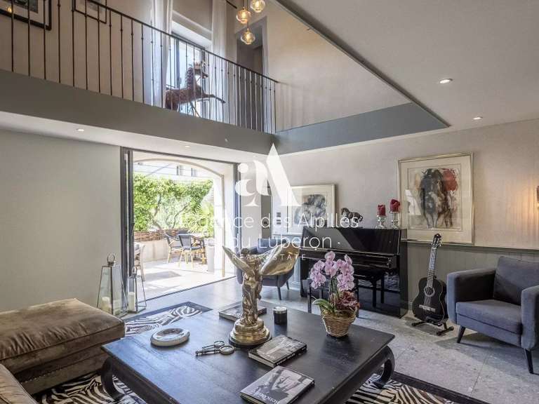 Maison Saint-Rémy-de-Provence - 3 chambres - 200m²