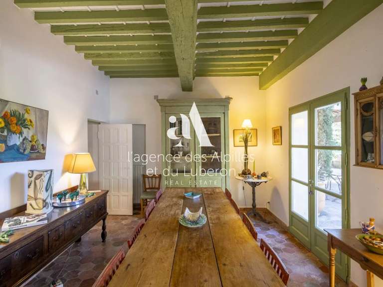House Saint-Rémy-de-Provence - 4 bedrooms - 210m²