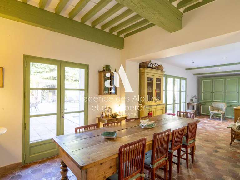 House Saint-Rémy-de-Provence - 4 bedrooms - 210m²