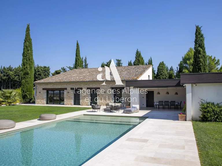 Maison Saint-Rémy-de-Provence - 4 chambres - 250m²