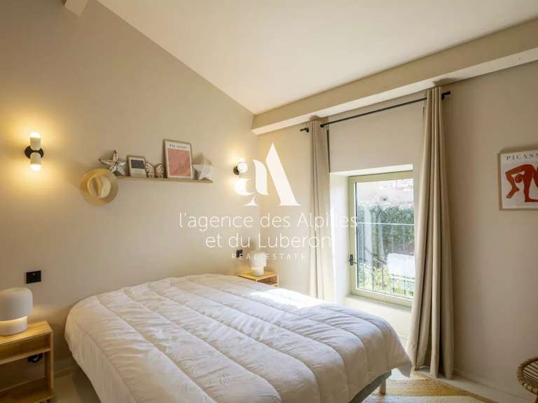 House Saint-Rémy-de-Provence - 4 bedrooms - 130m²