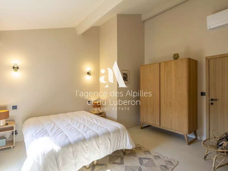 House Saint-Rémy-de-Provence - 4 bedrooms - 130m²