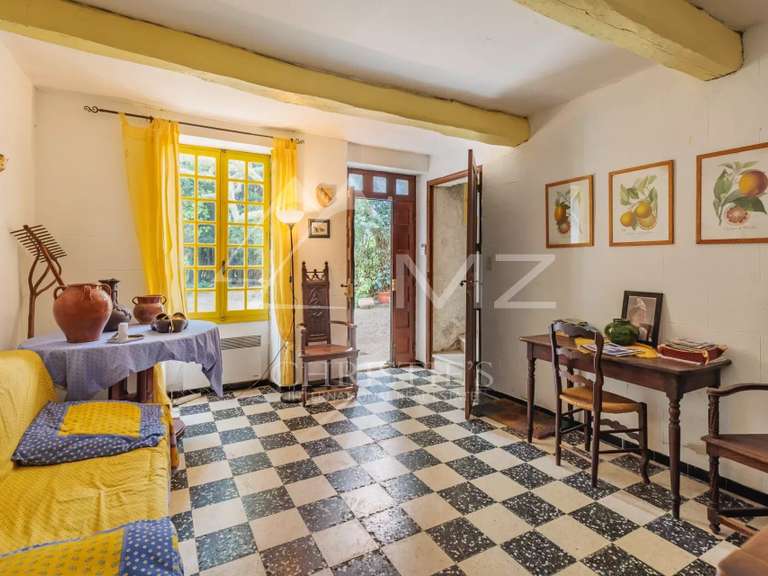 House Saint-Rémy-de-Provence - 4 bedrooms - 177m²