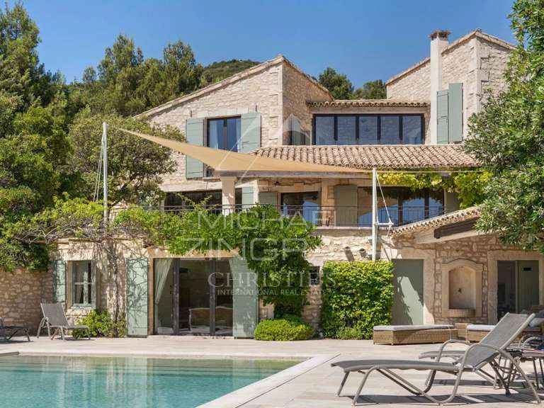 House Saint-Rémy-de-Provence - 7 bedrooms - 299m²