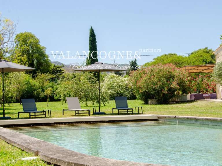 House Saint-Rémy-de-Provence - 280m²