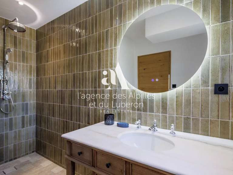 Maison Saint-Rémy-de-Provence - 6 chambres - 280m²