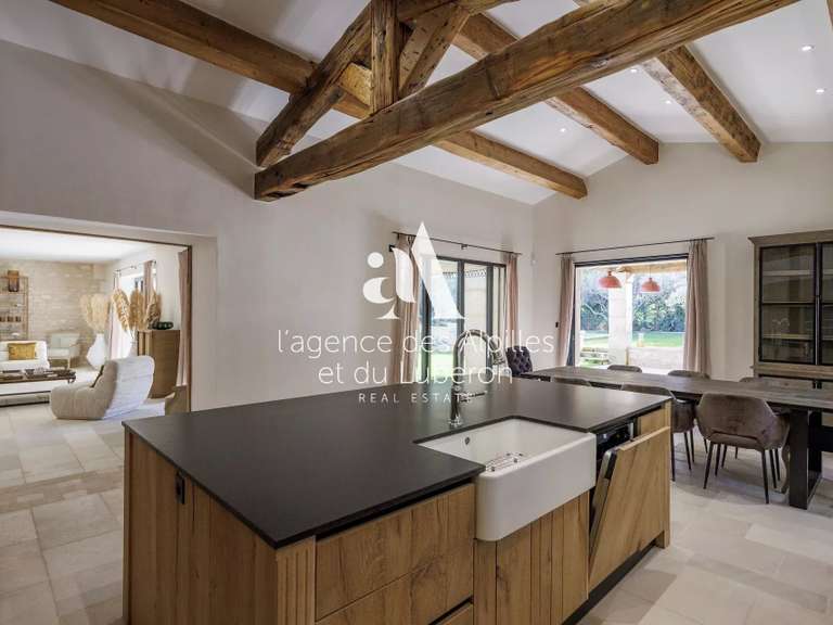 Maison Saint-Rémy-de-Provence - 6 chambres - 280m²