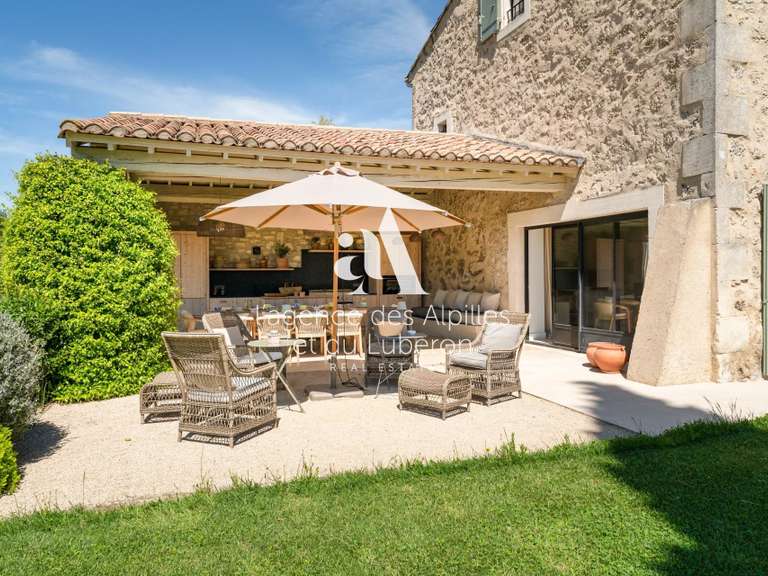 Maison Saint-Rémy-de-Provence - 6 chambres - 280m²
