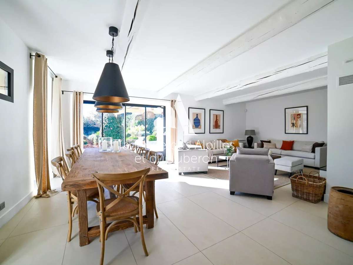 Maison Saint-Rémy-de-Provence