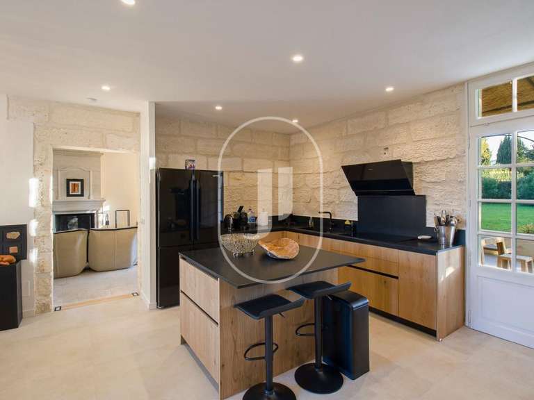 Maison Saint-Rémy-de-Provence - 5 chambres - 280m²