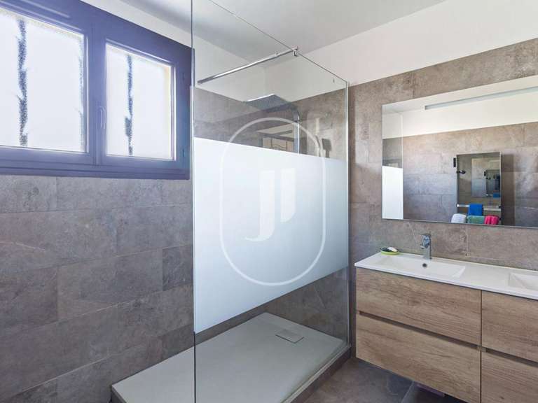 Maison Saint-Rémy-de-Provence - 4 chambres - 250m²