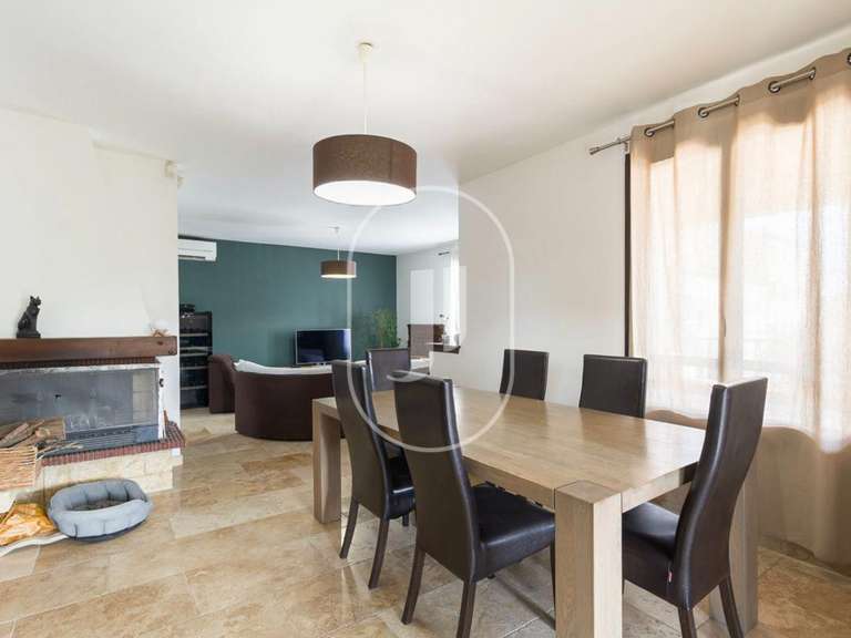 Maison Saint-Rémy-de-Provence - 4 chambres - 250m²