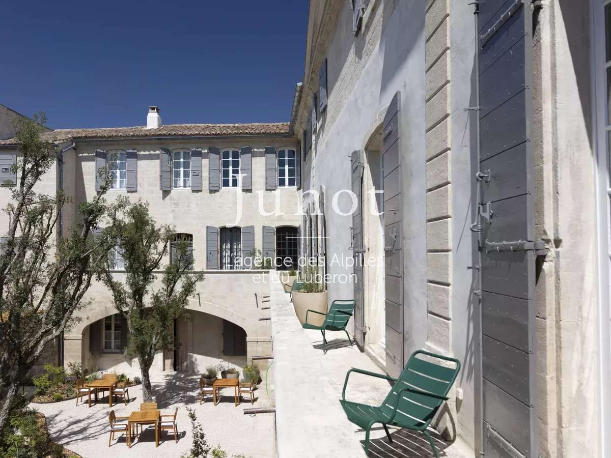 Maison Saint-Rémy-de-Provence