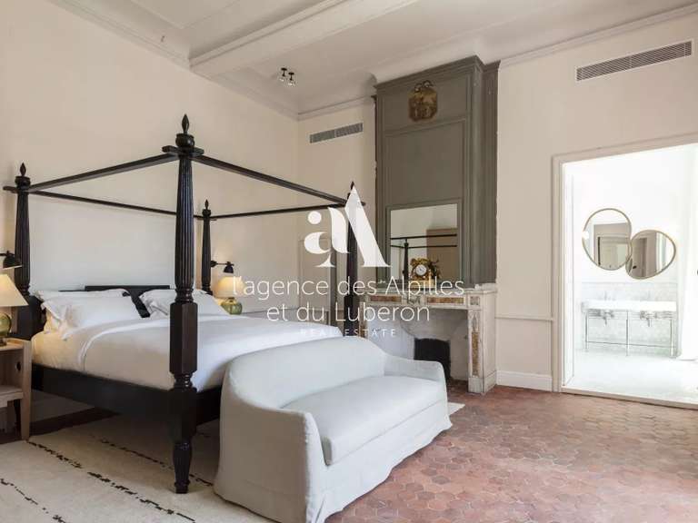 Maison Saint-Rémy-de-Provence - 11 chambres - 1100m²