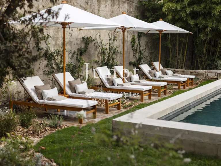 Maison Saint-Rémy-de-Provence - 11 chambres - 1100m²